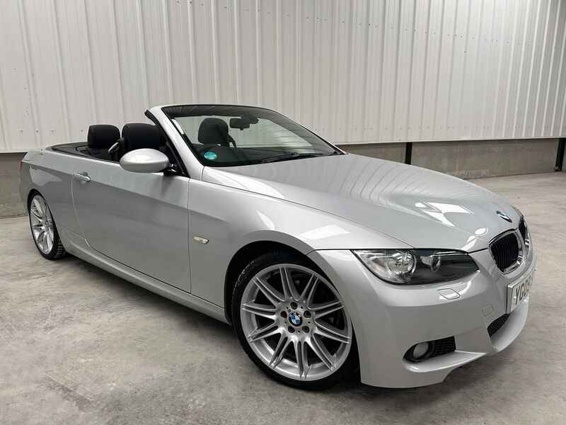 View BMW 3 SERIES 2.0 320i M Sport Euro 4 2dr