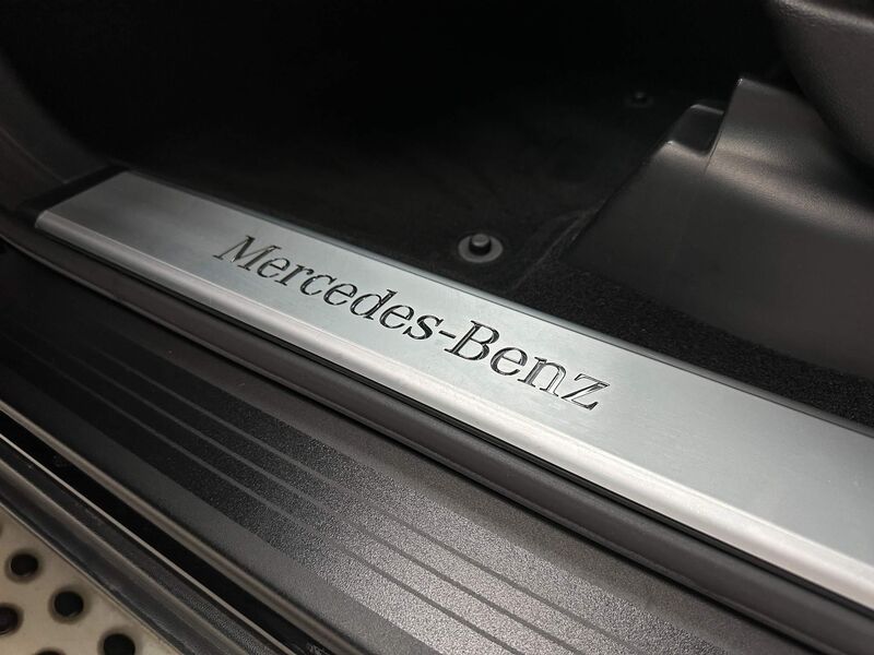MERCEDES-BENZ M CLASS