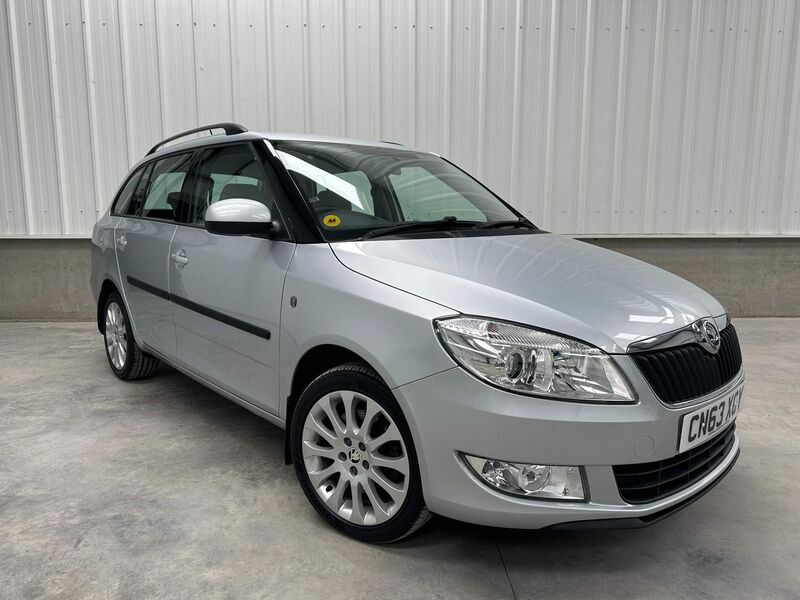 View SKODA FABIA 1.6 TDI Elegance Euro 5 5dr