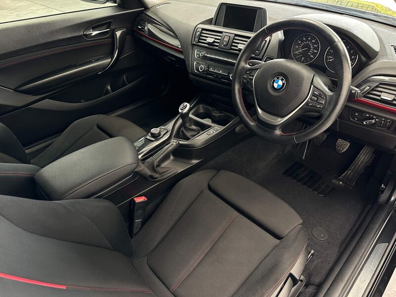 View BMW 1 SERIES 1.6 116i Sport Euro 6 (s/s) 3dr