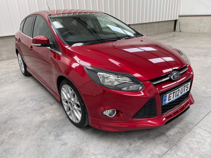 View FORD FOCUS 1.0T EcoBoost Zetec S Euro 5 (s/s) 5dr