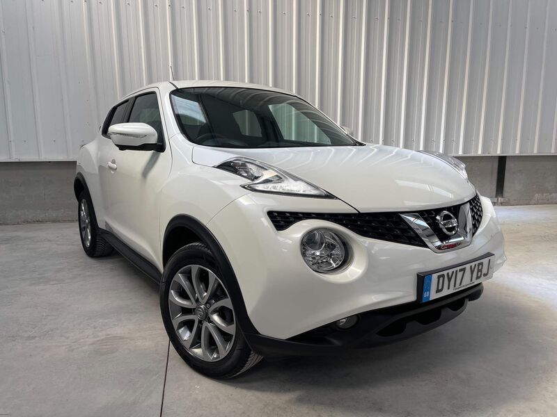 View NISSAN JUKE 1.2 DIG-T Tekna Euro 6 (s/s) 5dr